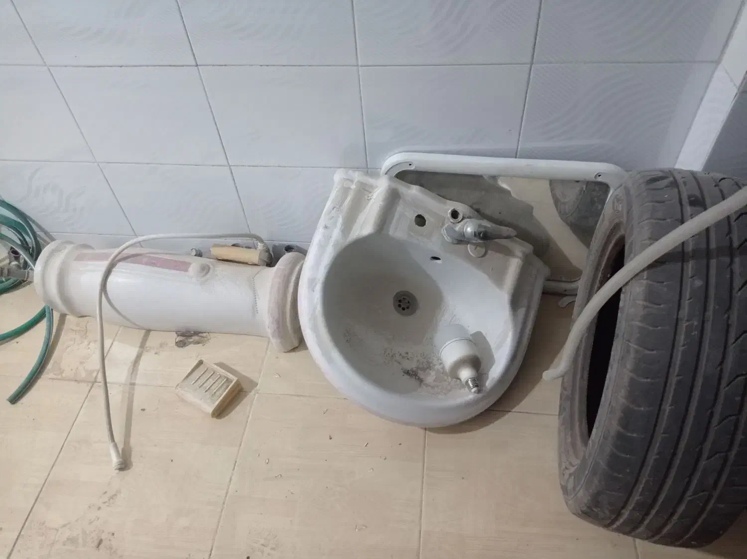 روشویی سنگ سرام|لوازم سرویس بهداشتی|خرم‌آباد, |دیوار