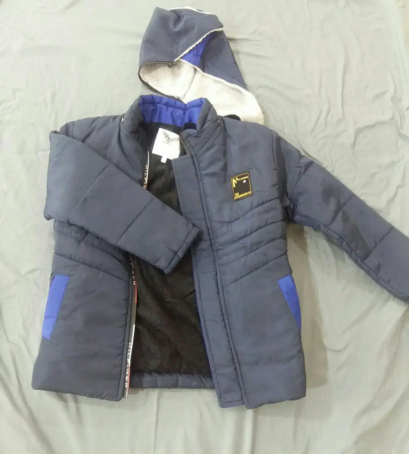 لباس کاپشن|لباس|اندیمشک, |دیوار