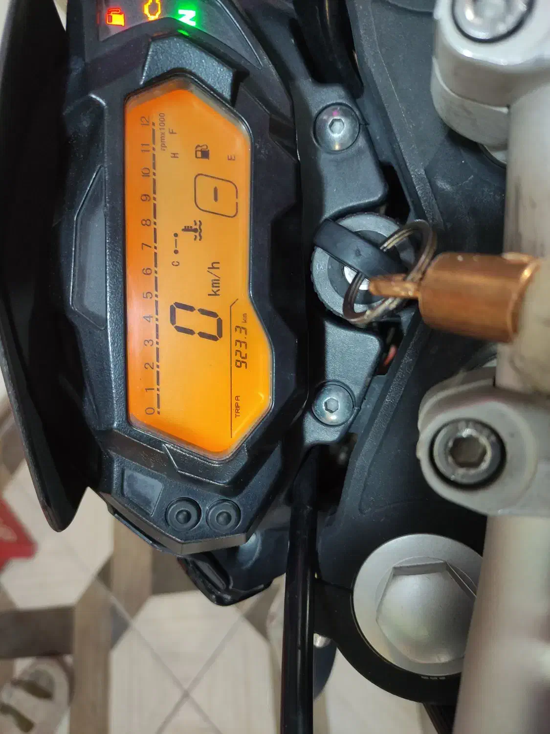 بنلی 250|موتورسیکلت|اشترینان, |دیوار