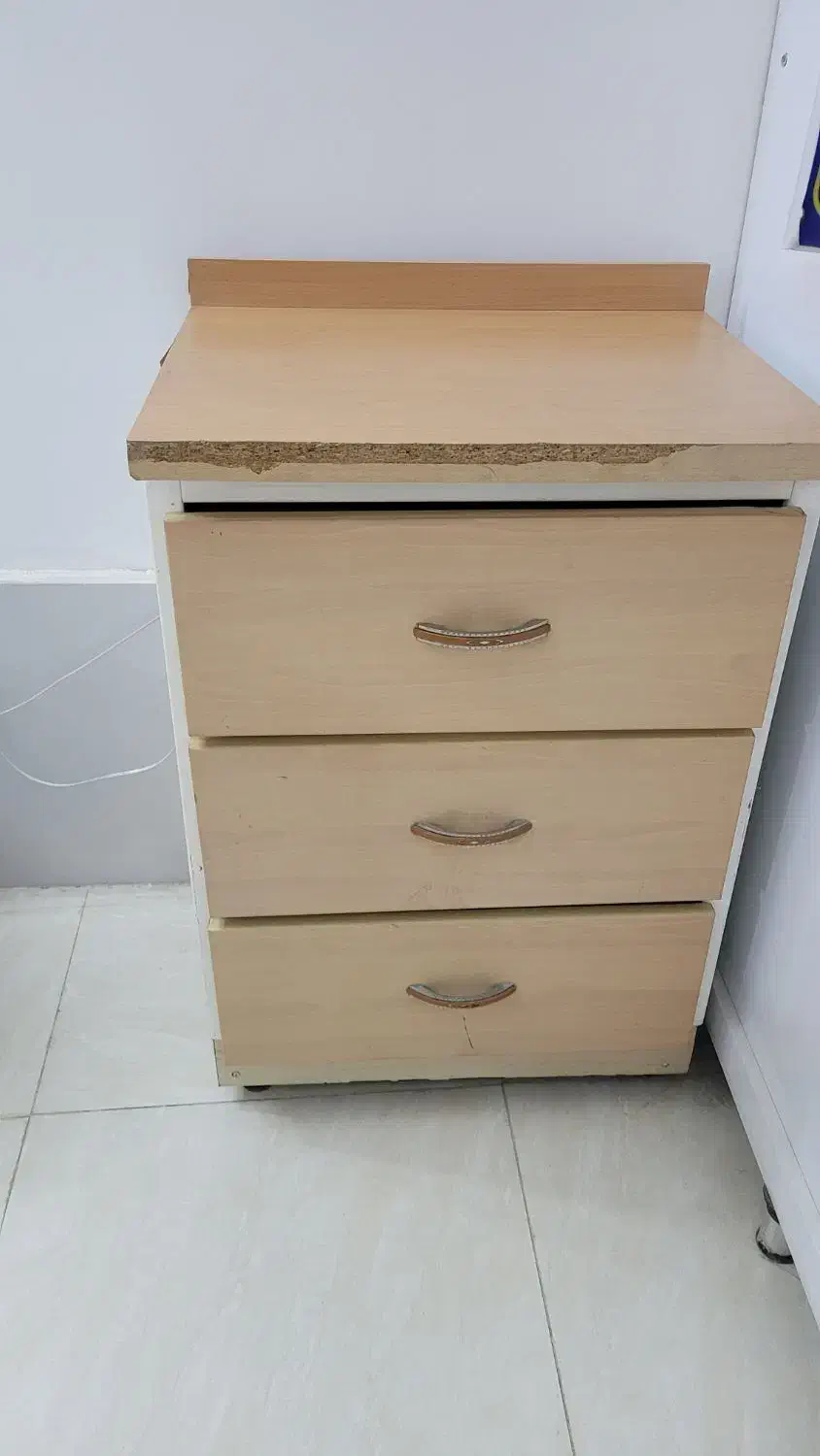 فایل|جاکفشی، کمد، دراور|خوی, |دیوار