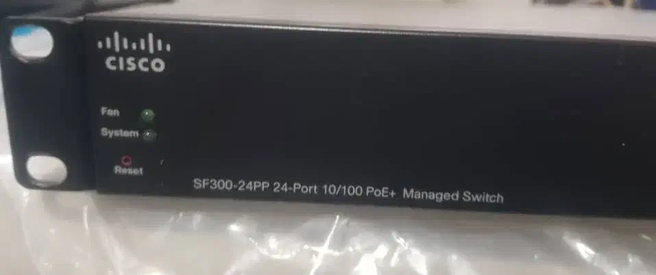 سویچ سیسکو|مودم و تجهیزات شبکه|تهران, تهرانسر مرکزی|دیوار