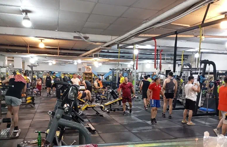 اجاره بوفه باشگاه بدنسازی|اجارهٔ مغازه و غرفه|تهران, ائمه اطهار|دیوار