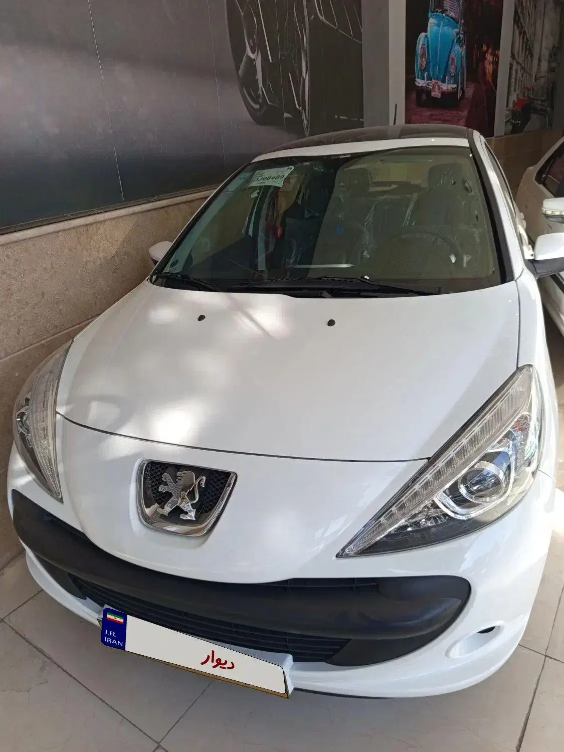 پژو۲۰۷ پانا سقف شیشه ای مدل۱۴۰۴|خودرو سواری و وانت|سبزوار, سیادتی|دیوار