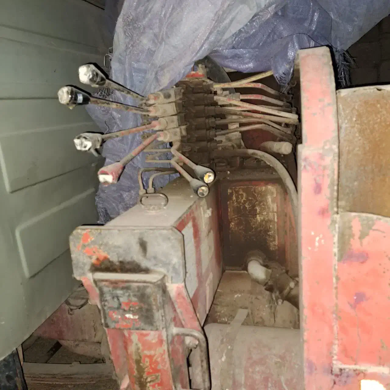 فروش کامیون کفی جرثقیل دار در دهاقان|خودرو سنگین|دهاقان, |دیوار