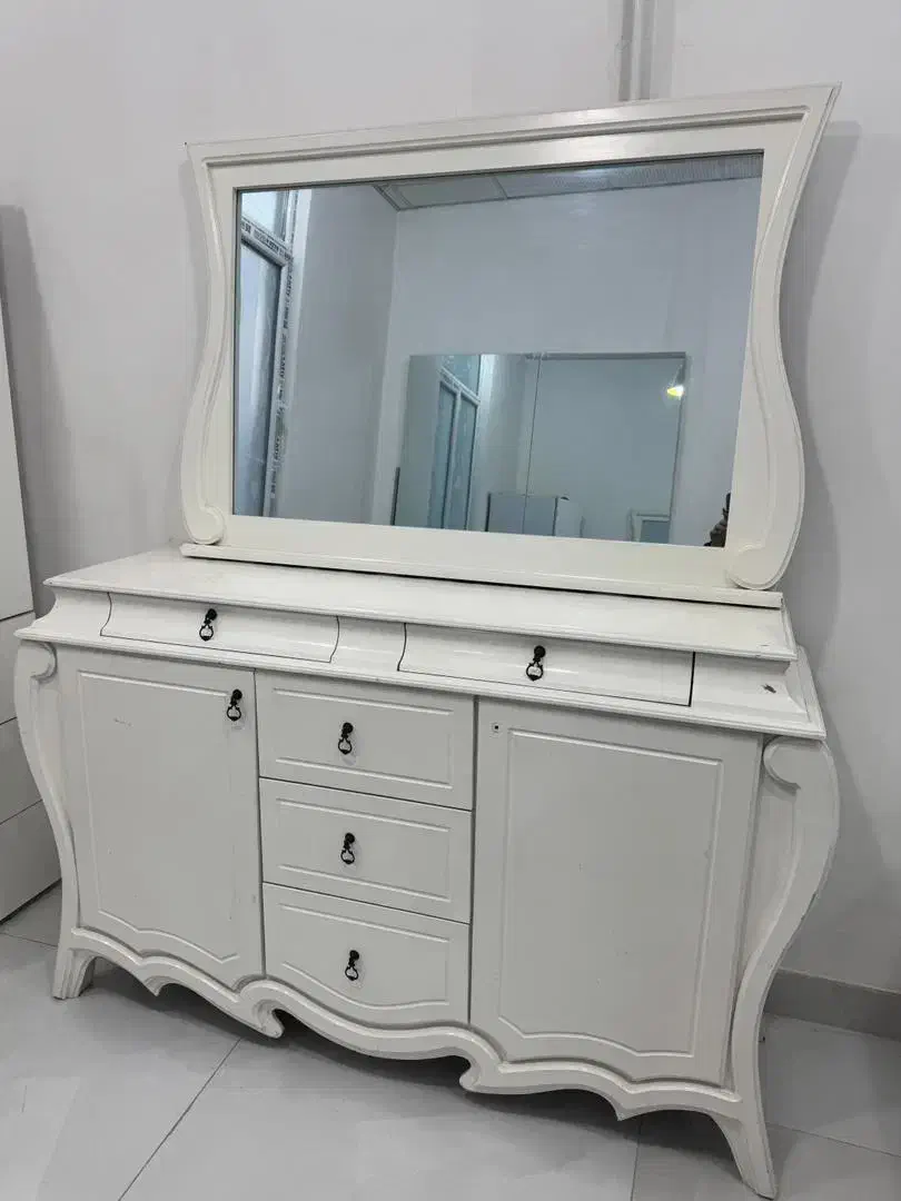 فروش اینه کنسول|بوفه، ویترین، کنسول|پارس‌آباد, |دیوار