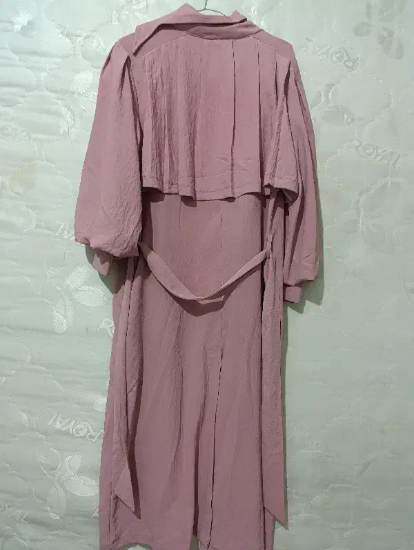 مانتو|لباس|فولادشهر, B5|دیوار