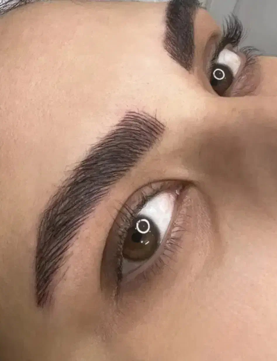 آموزش و خدمات میکروبلیدو شیدلب|خدمات آرایشگری و زیبایی|اصفهان, جلالیه|دیوار