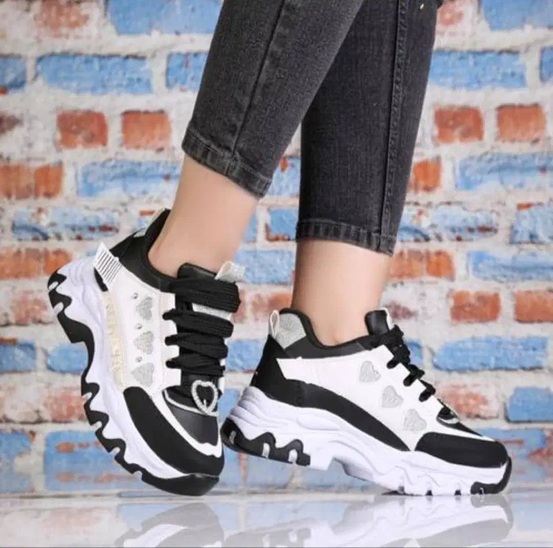 تولیدکتونی دخترانه مدل خاویاری زیره پی یو|کیف، کفش، کمربند|سراب, |دیوار