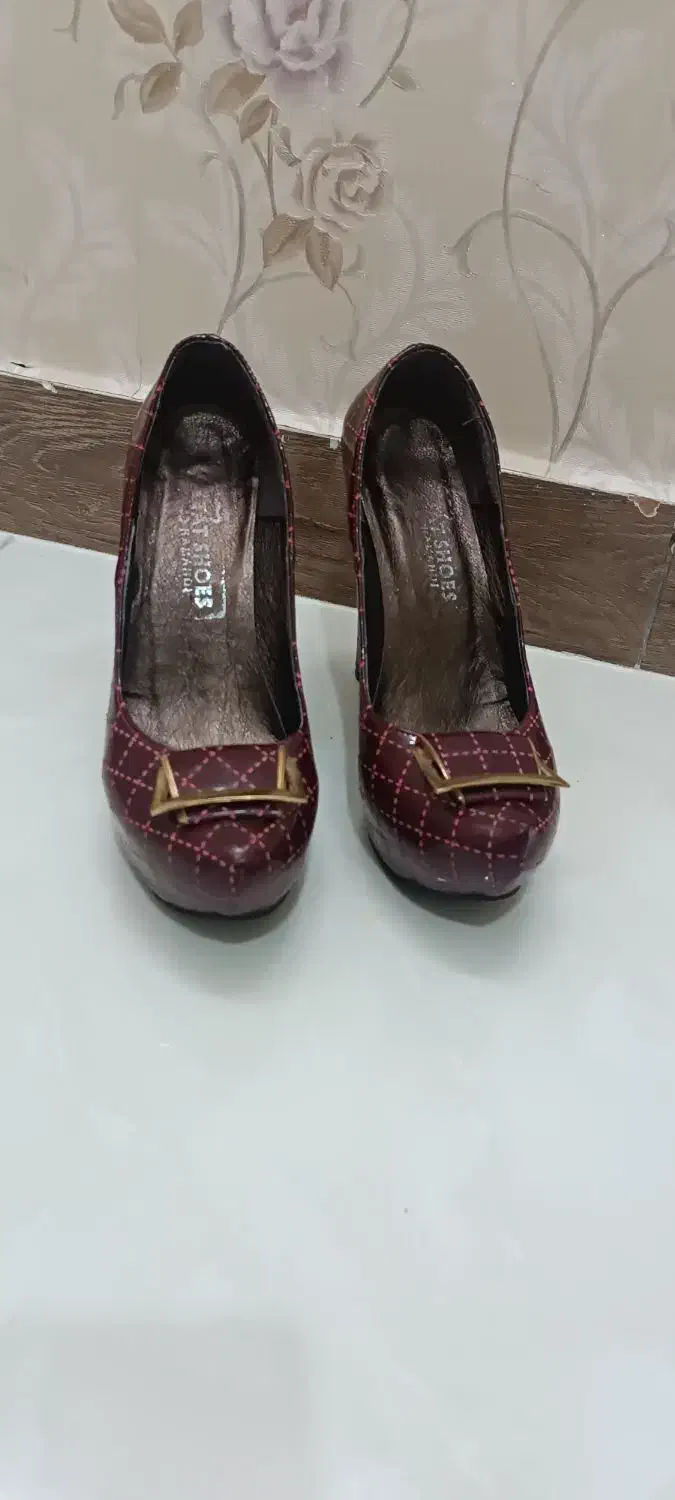 کفش مجلسی|کیف، کفش، کمربند|قرچک, شهرک طلائیه|دیوار