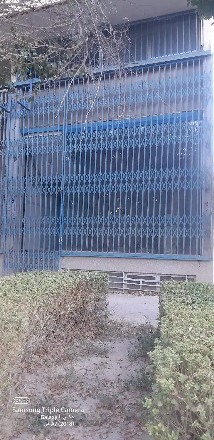 درب آکاردونی|مصالح و تجهیزات ساختمان|اصفهان, جاوان|دیوار