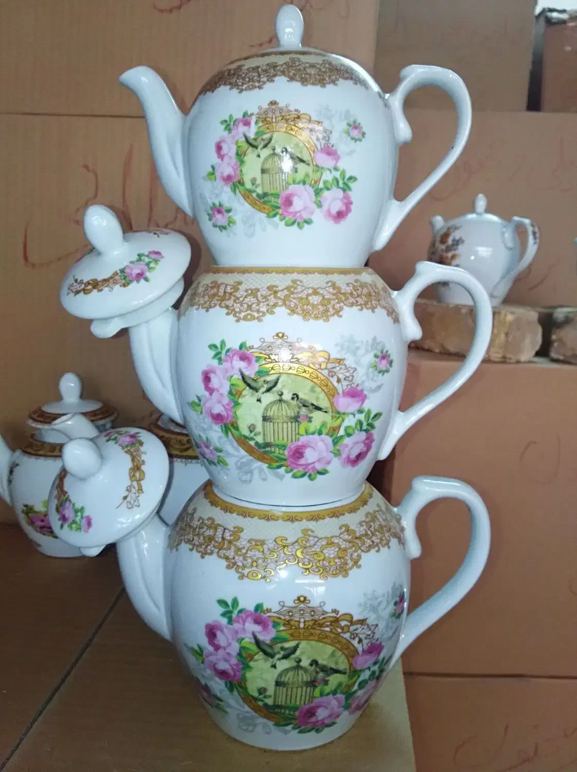 قوری چینی در سه سایز|قوری، کتری، قهوه‌ساز دستی|زابل, |دیوار