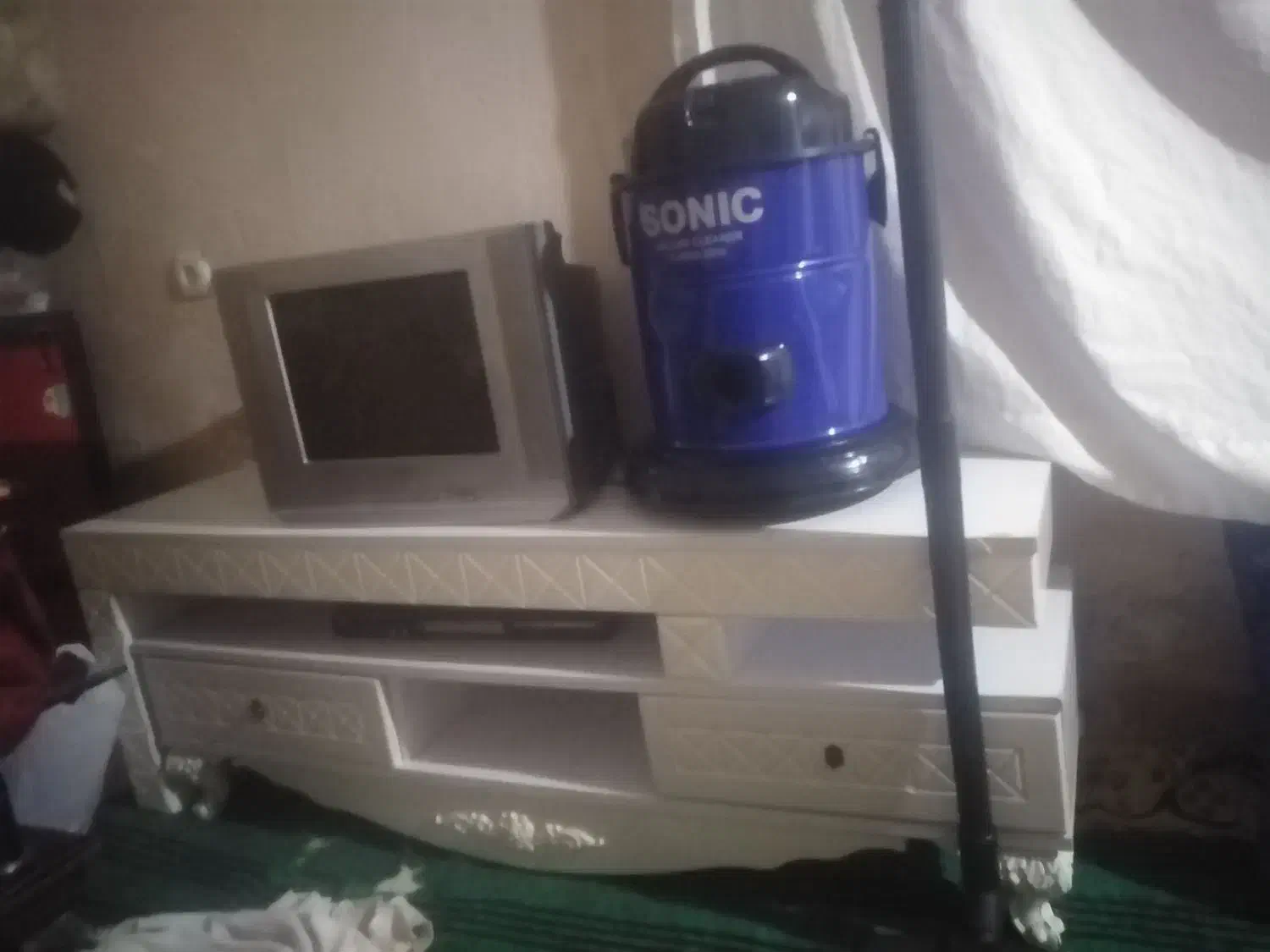 میزه تلویزیون  و جارو برقی|جاروبرقی، جارو شارژی، بخارشو|ارومیه, |دیوار