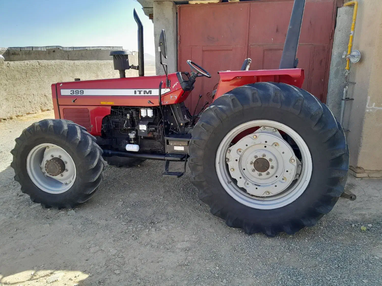 تراکتور ۳۹۹ مدل ۹۶|خودرو سنگین|سنندج, |دیوار