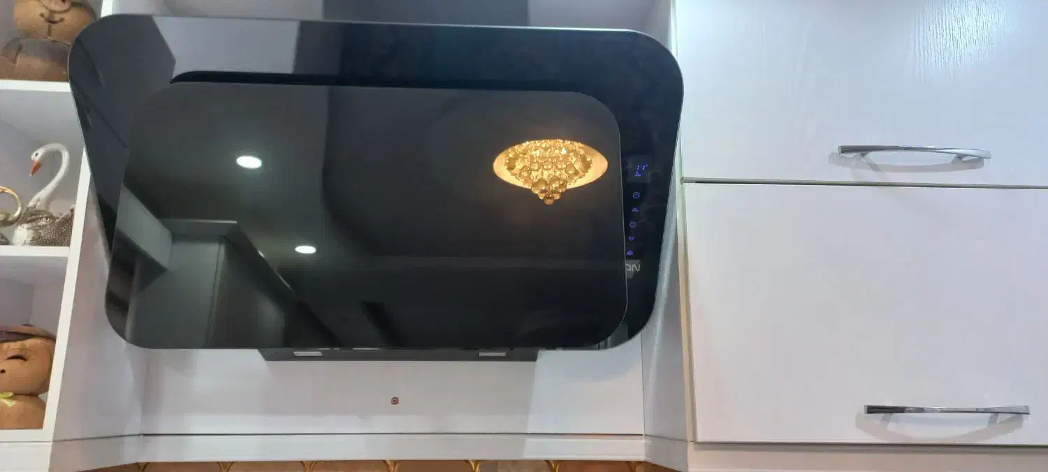 هودکن درحدنونو|هود|بندر انزلی, جفرود پایین|دیوار