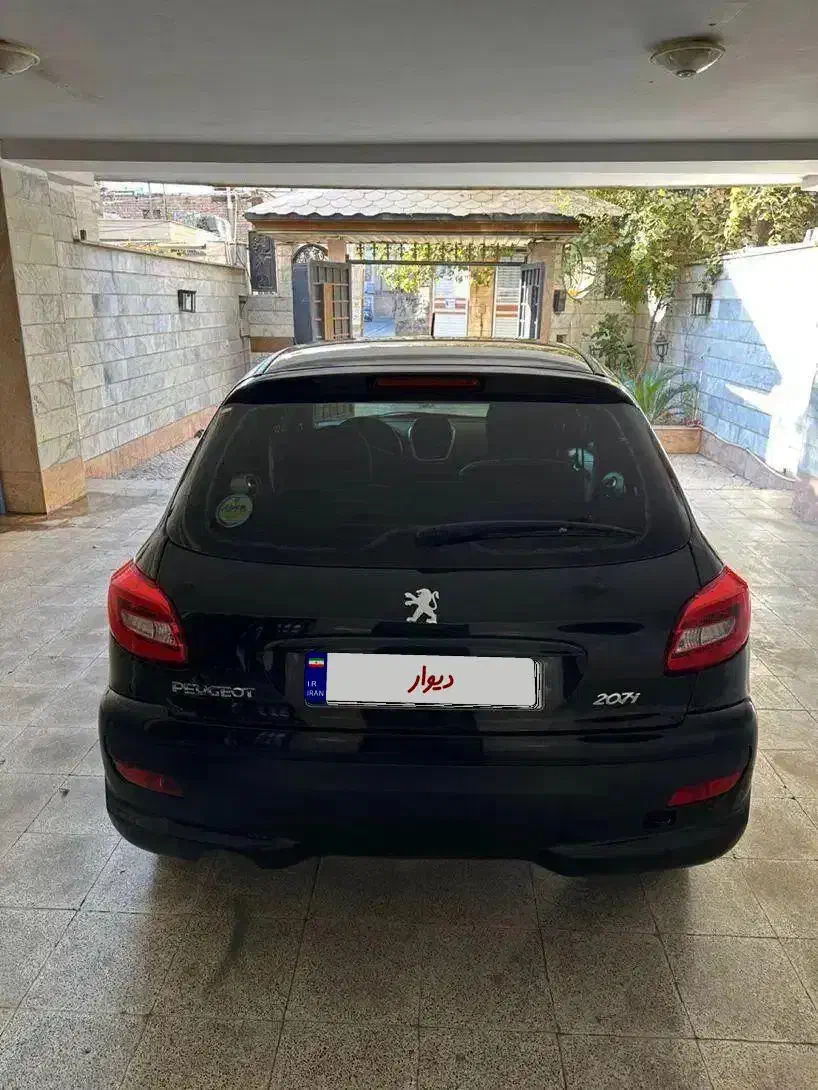 ۲۰۷ مشکی ۱۴۰۲(بدون رنگ)|خودرو سواری و وانت|تهران, آبشار|دیوار