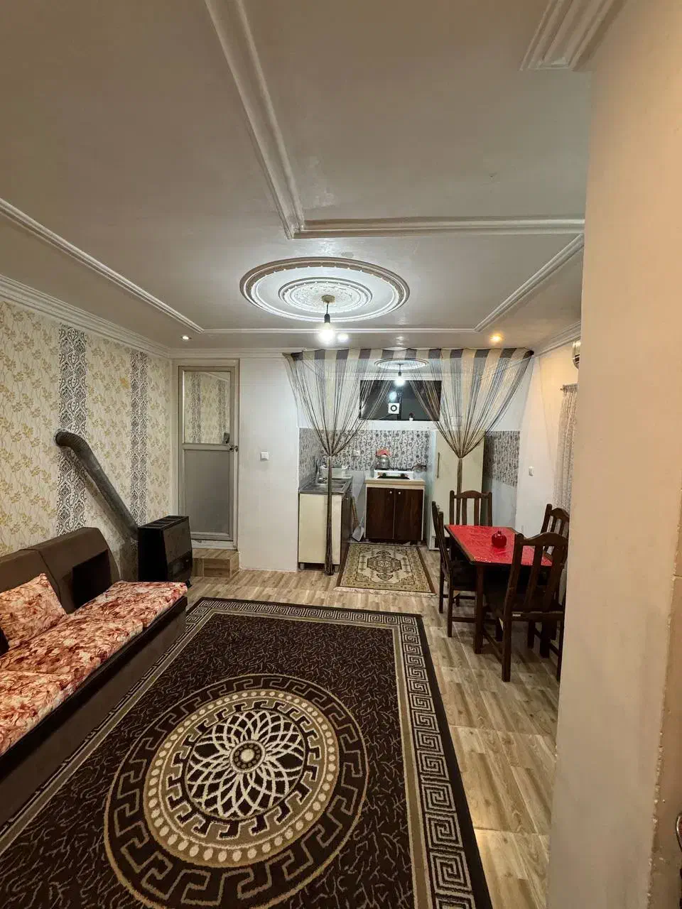 اجاره ویلا یک خواب مرکزشهر نزدیک دریاوجنگل|اجارهٔ کوتاهمدت آپارتمان و سوئیت|رامسر, |دیوار