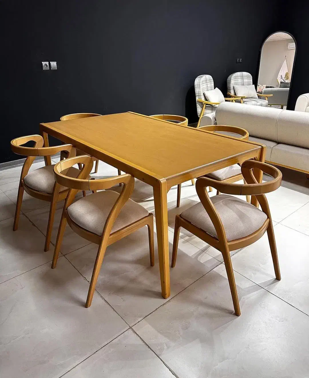 تولیدی میز نهار خوری با بهترین چوب برند انصاری|میز و صندلی غذاخوری|یاسوج, |دیوار