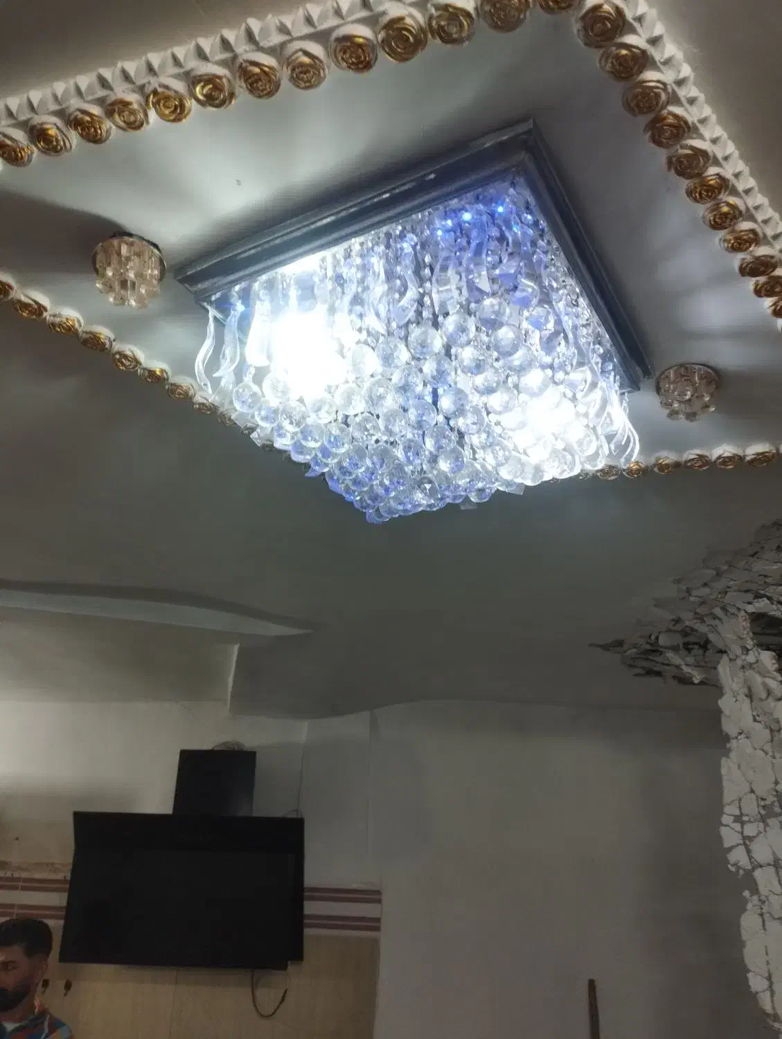 لوستر تمام کریستال الی دی دار|لوستر و چراغ آویز|اردبیل, |دیوار