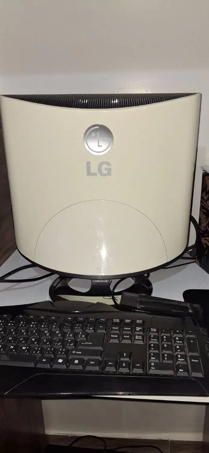مانیتور LG|قطعات و لوازم جانبی رایانه|اردبیل, |دیوار