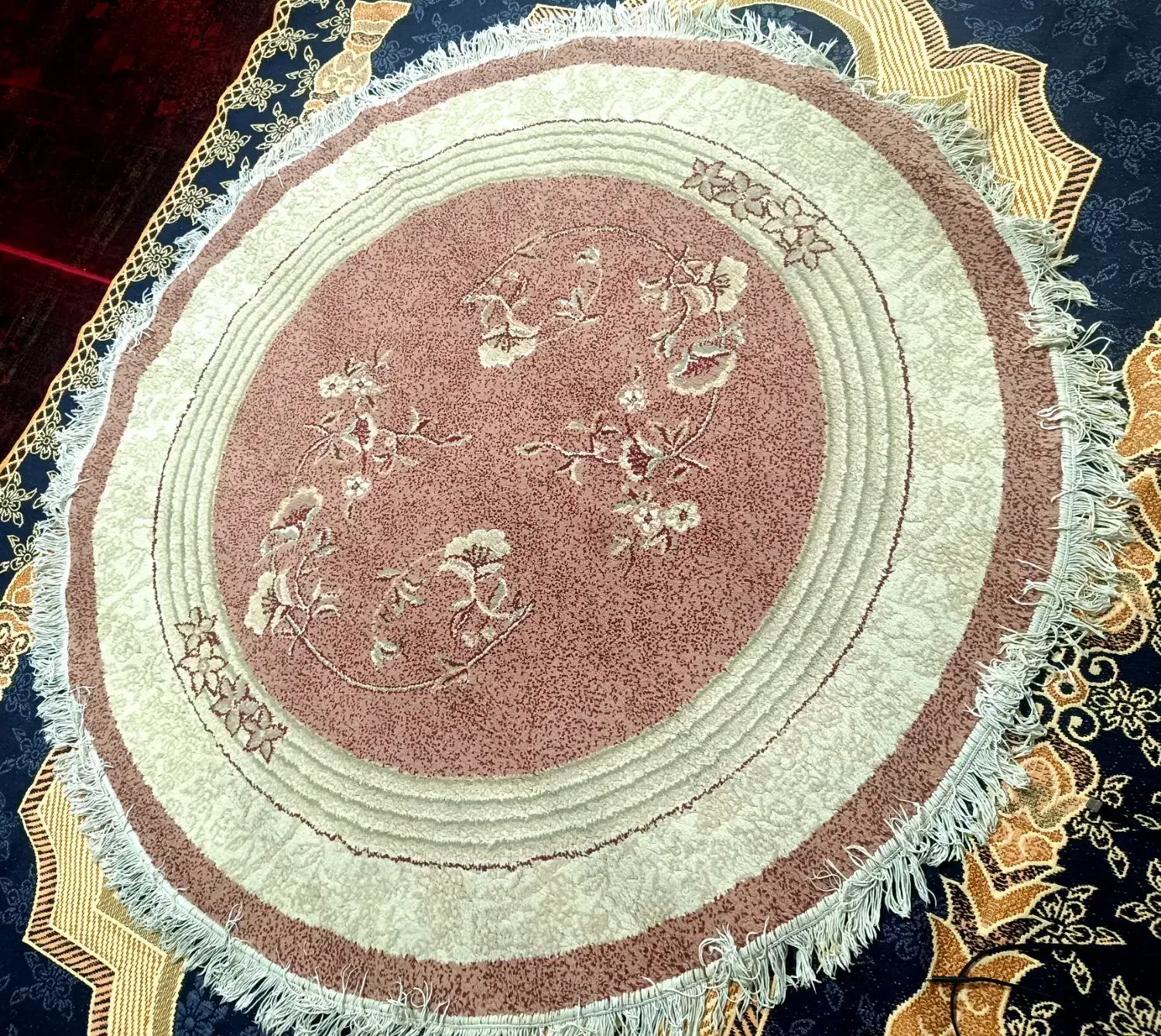 قالیچه دایرهای ماشینی|فرش|تبریز, |دیوار