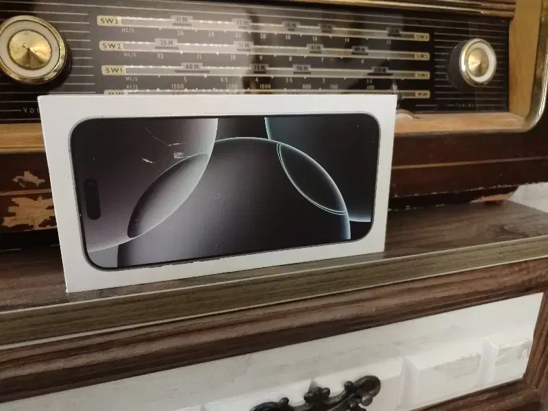 آیفون 16 promax|موبایل|پرند, فاز ۰|دیوار