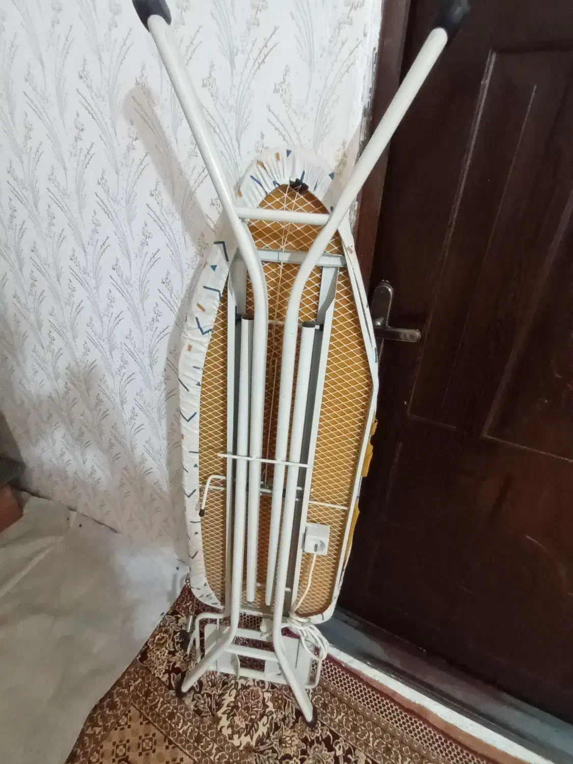 میز اتو در حد اهرم دار جدید|اتو و لوازم اتو|اردبیل, |دیوار