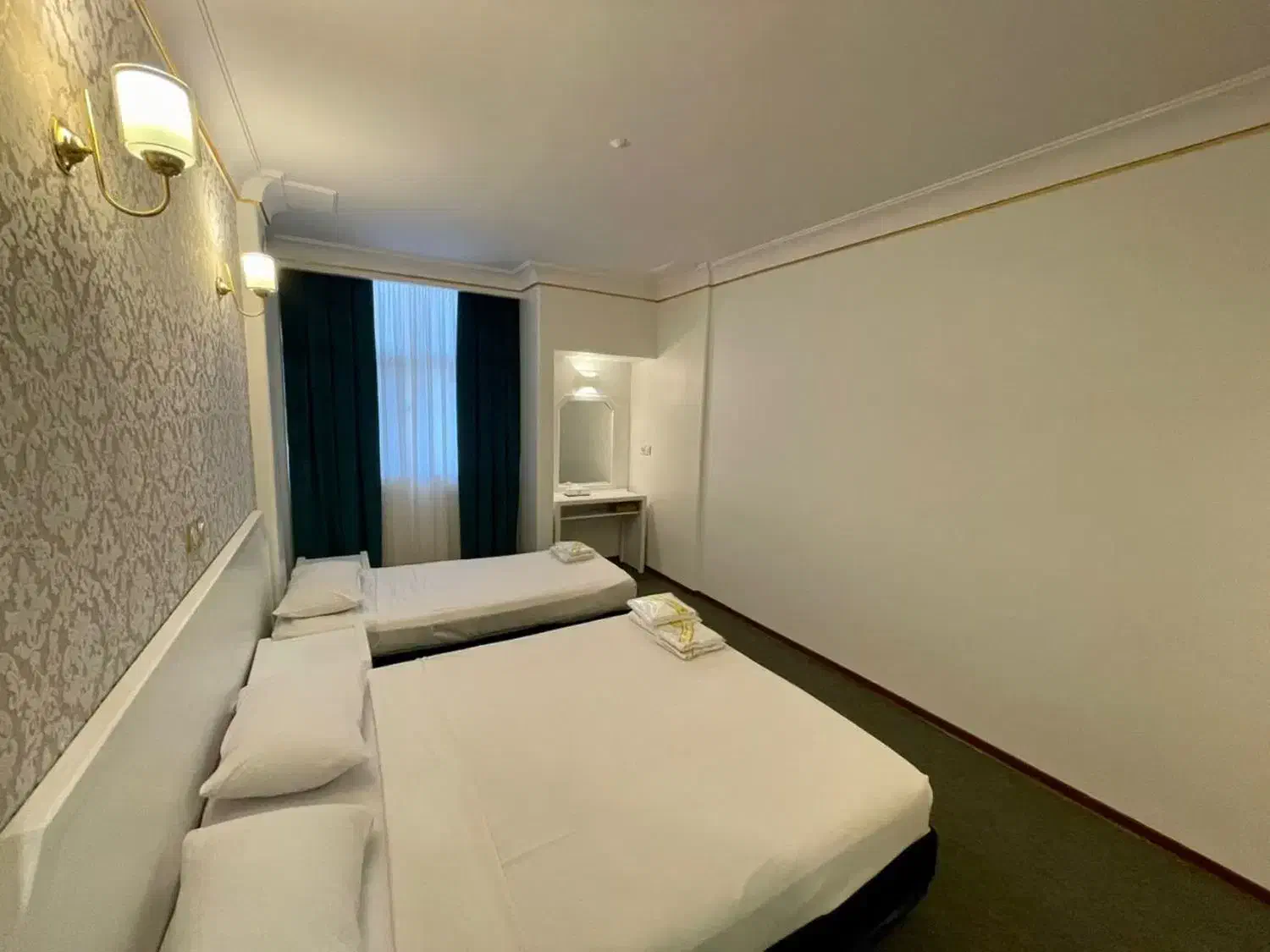 مشهد/هتل/هتل آپارتمان/نقد/اقساط|تور و چارتر|قم, بکایی|دیوار