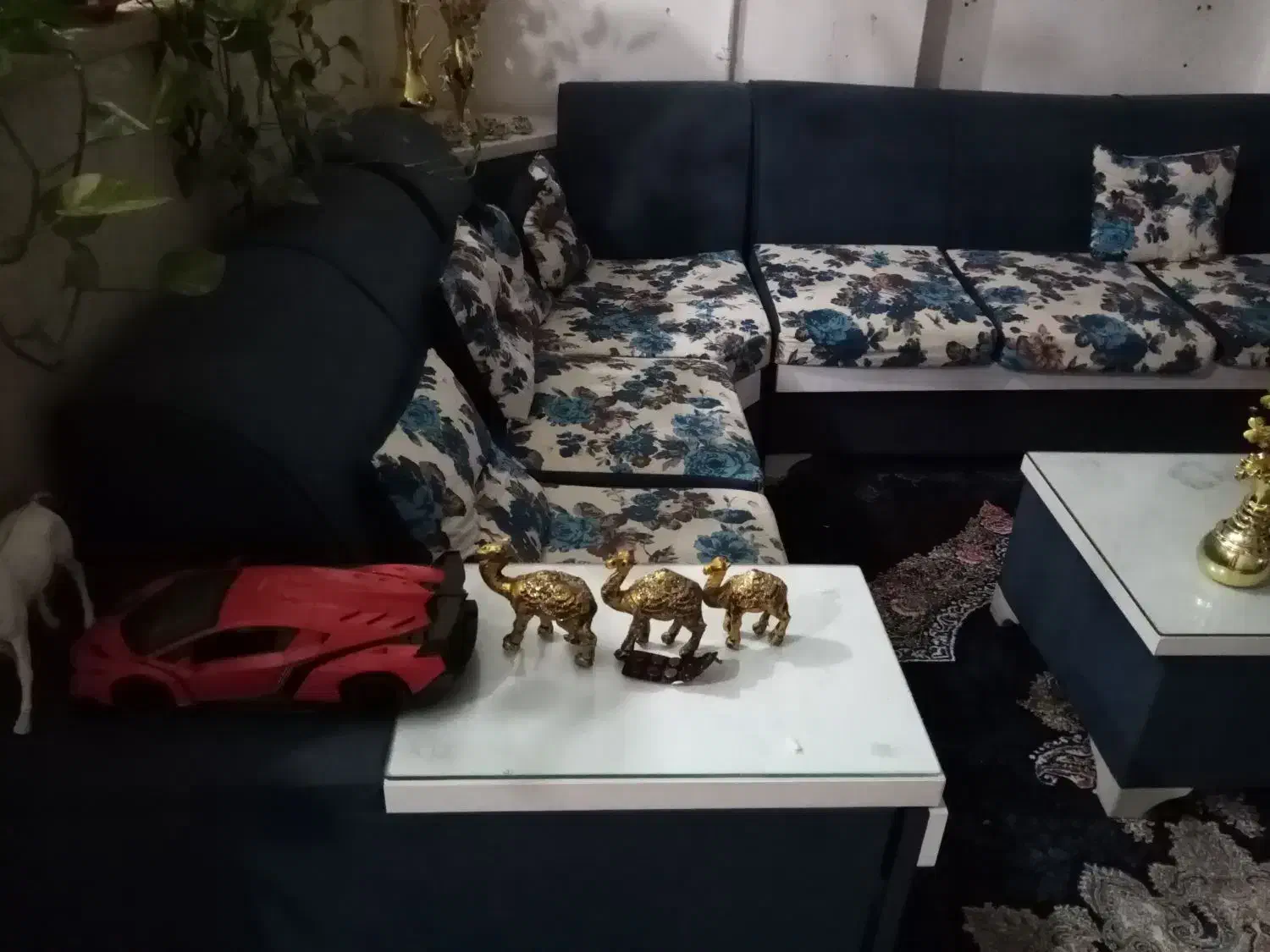 مبلمان ال 11نفره|مبلمان خانگی و میز عسلی|نائین, |دیوار