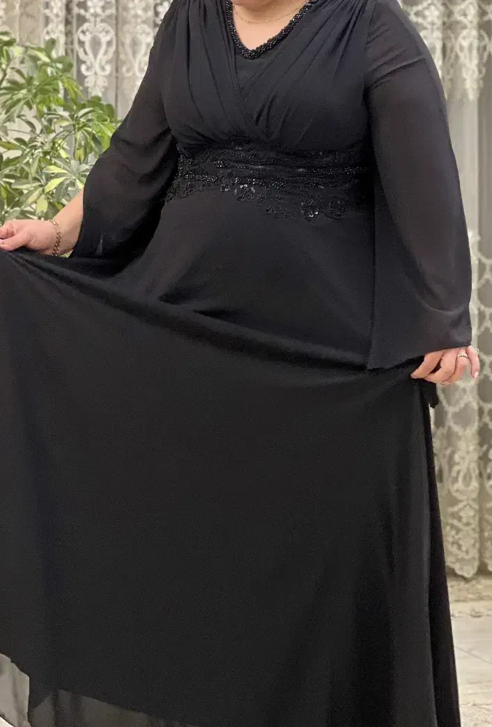 لباس مجلسی سایز بزرگ|لباس|رباط‌کریم, رباط‌کریم|دیوار