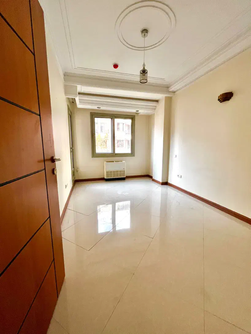 واحد 150متری لوکس/قیمت استثنایی/غرق نور