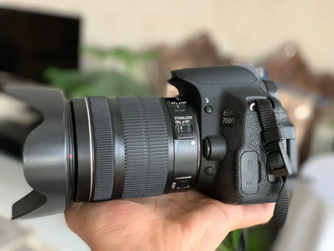 لنز ۱۸-۱۳۵ stm بدون خط و خش|دوربین عکاسی و فیلم‌برداری|اصفهان, بهارستان (مخابرات)|دیوار