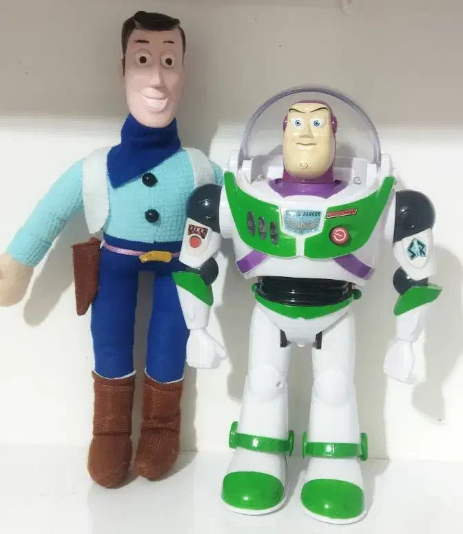 کاراکتر های toy story|اسباب‌‌بازی|جم, |دیوار