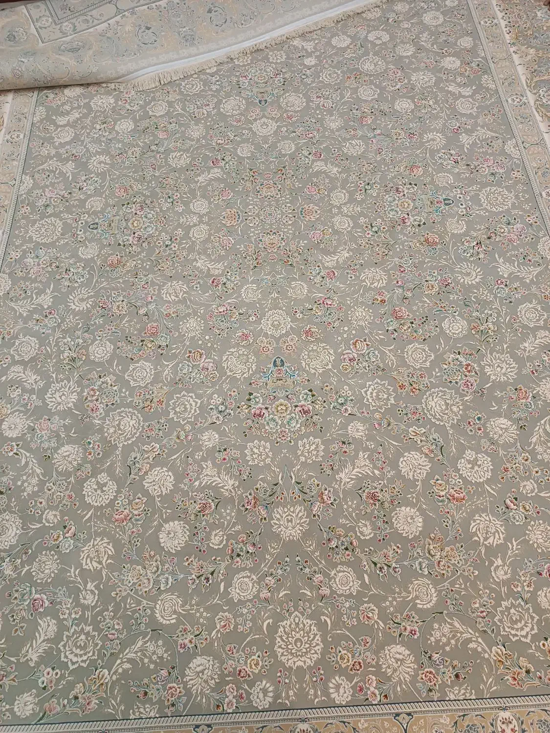 یک تخته فرش ۹متری آکبند ۱۵۰۰شانه|فرش|تهران, بلوار کشاورز|دیوار