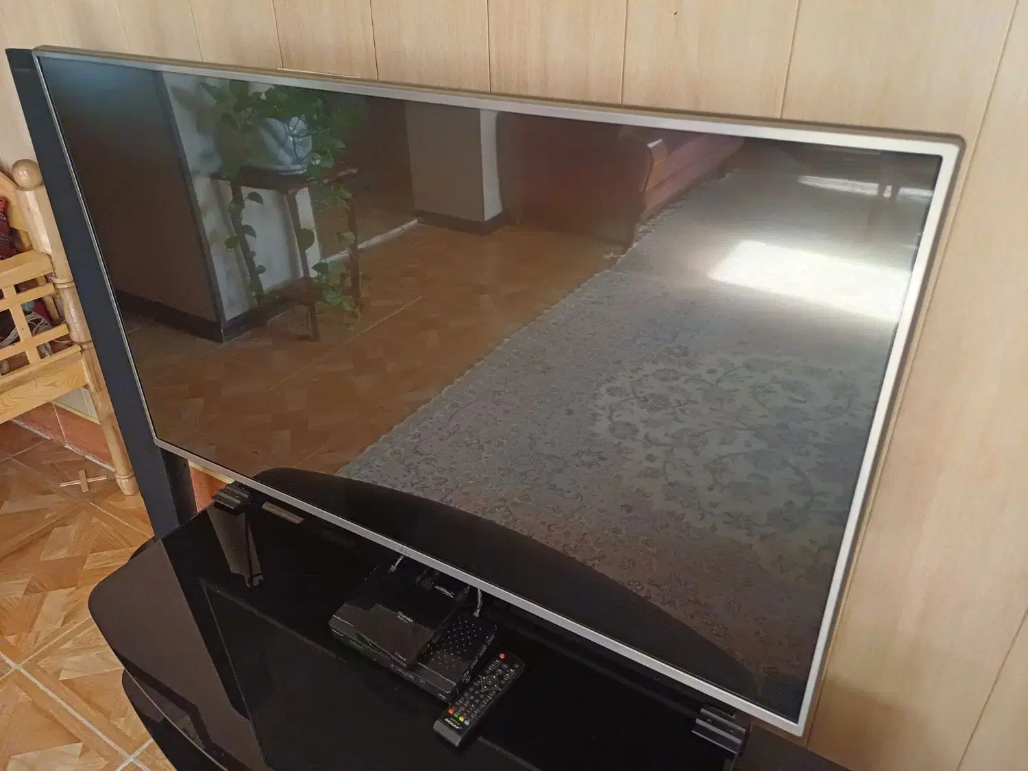 تلوزیون ال جی کره‌ای مدل ۴۹LH549V|تلویزیون و پروژکتور|شیراز, حافظیه|دیوار