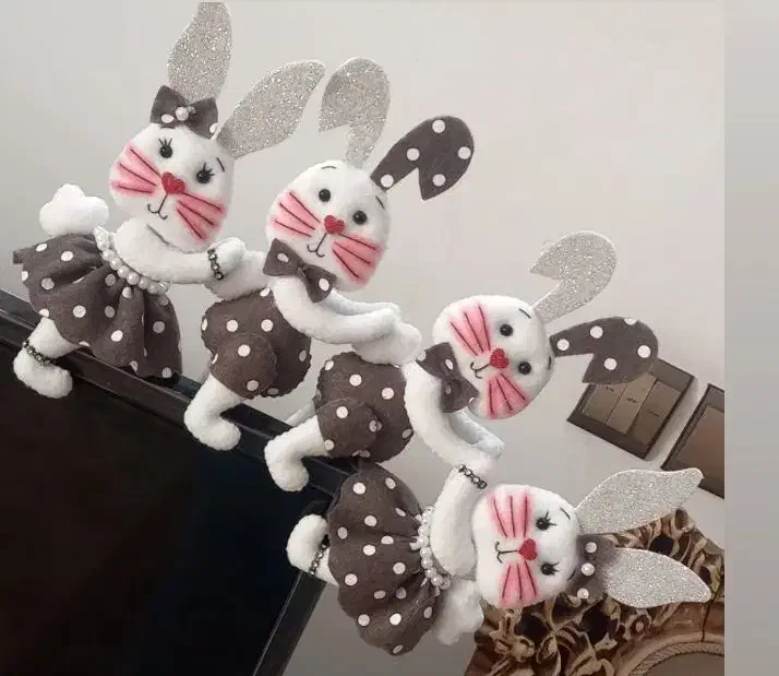 ریسه خرگوش تی وی|صنایع دستی و سایر لوازم تزئینی|اصفهان, امیرعرب|دیوار