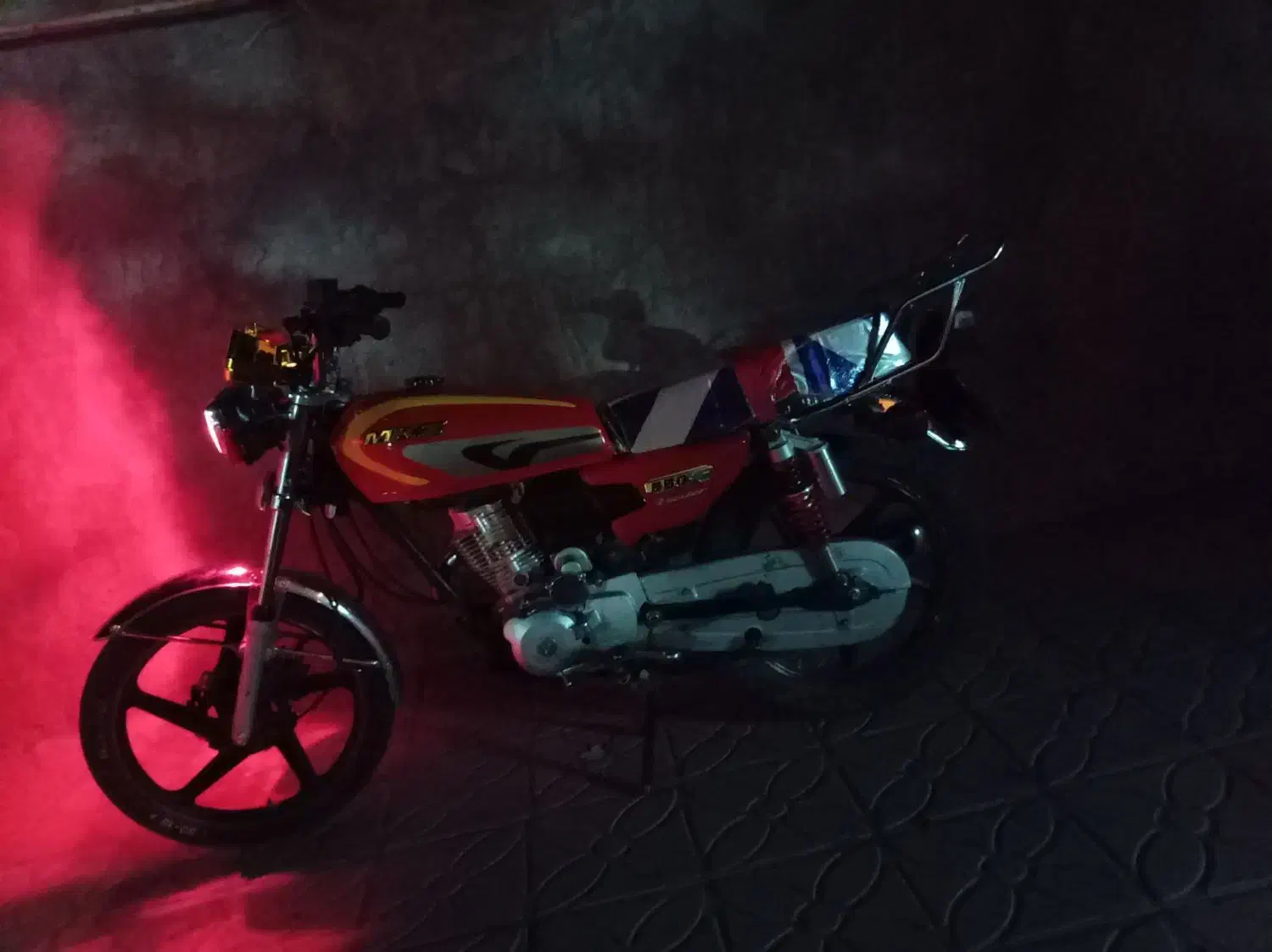 موتور 200|موتورسیکلت|لاله زار, |دیوار