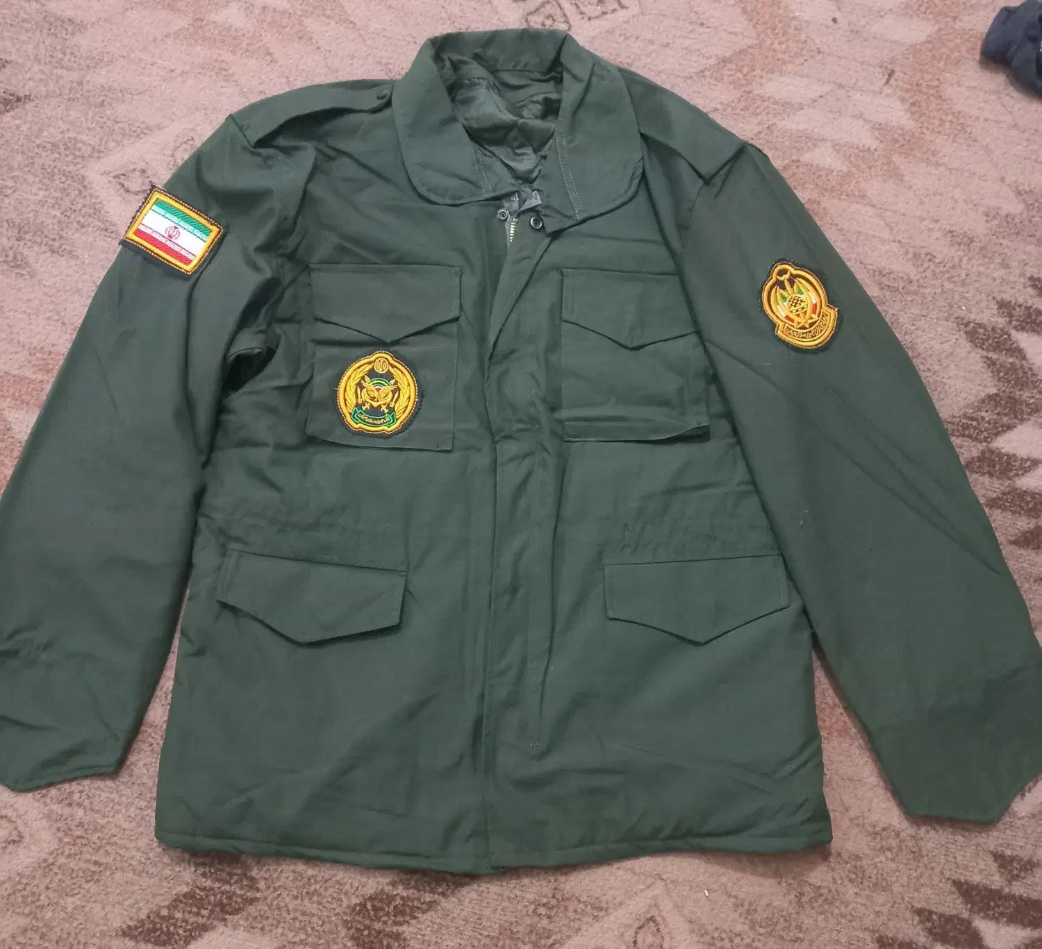 اورکت|لباس|گلستان (تهران), |دیوار