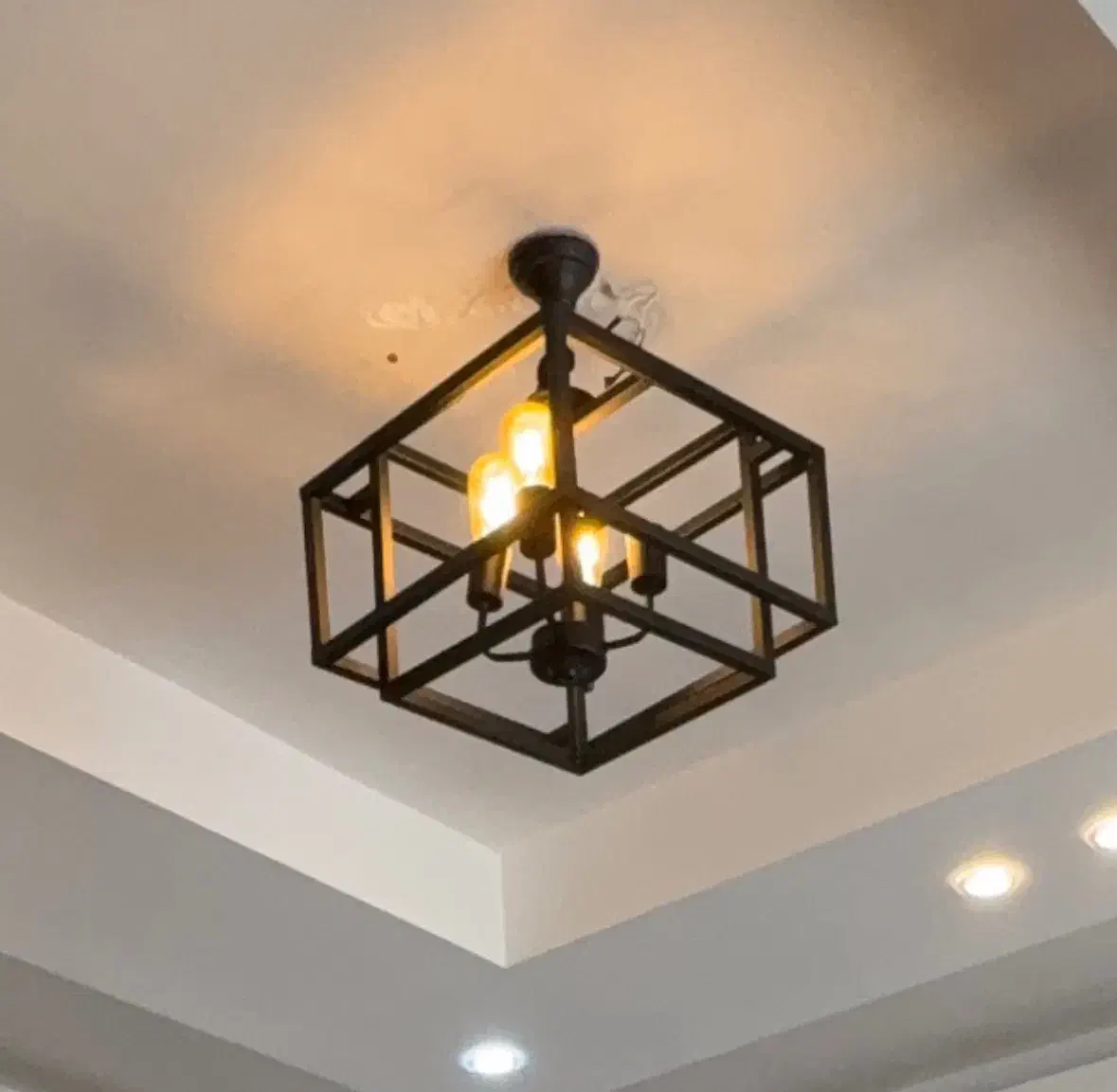 لوستر کاملا نو|لوستر و چراغ آویز|سیرجان, |دیوار