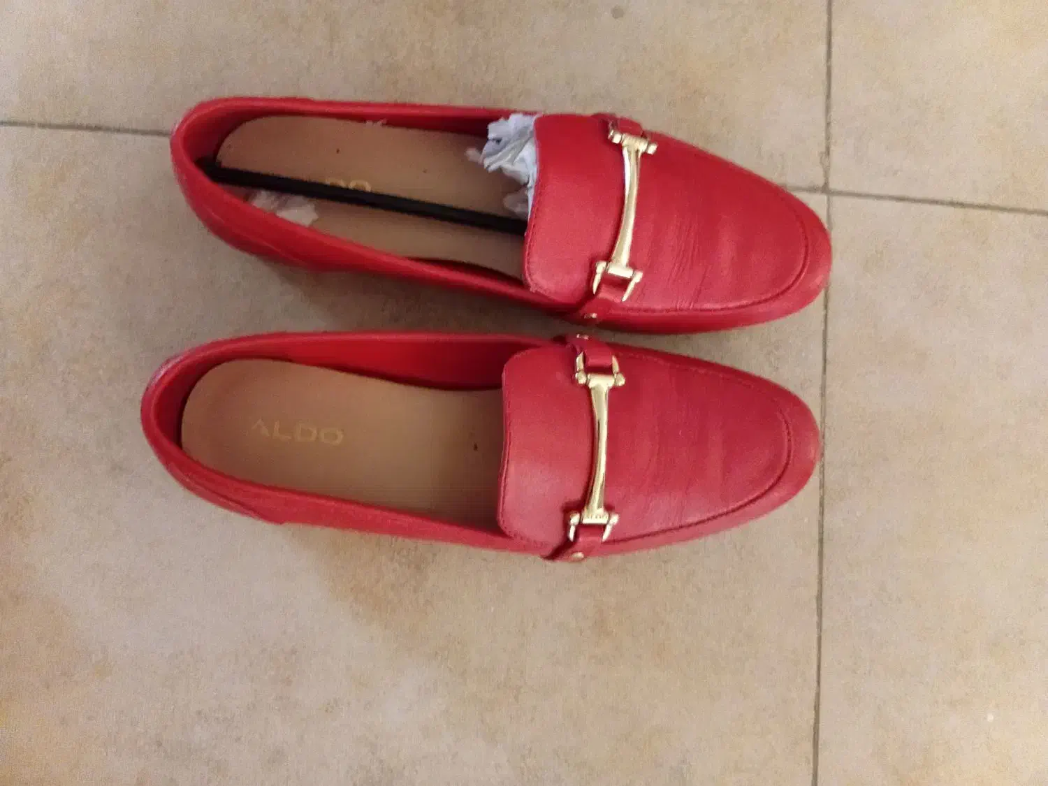 کفش کالج قرمز دونه اناری رتگ|لباس|باقرشهر, |دیوار