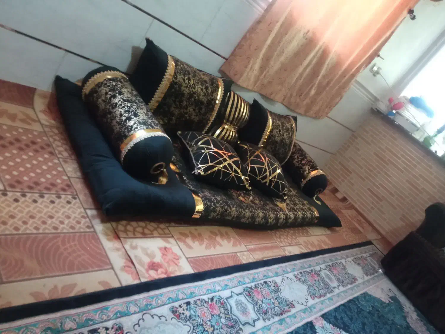 ست بالشت و کناره|رختخواب، بالش، پتو|گرگان, |دیوار