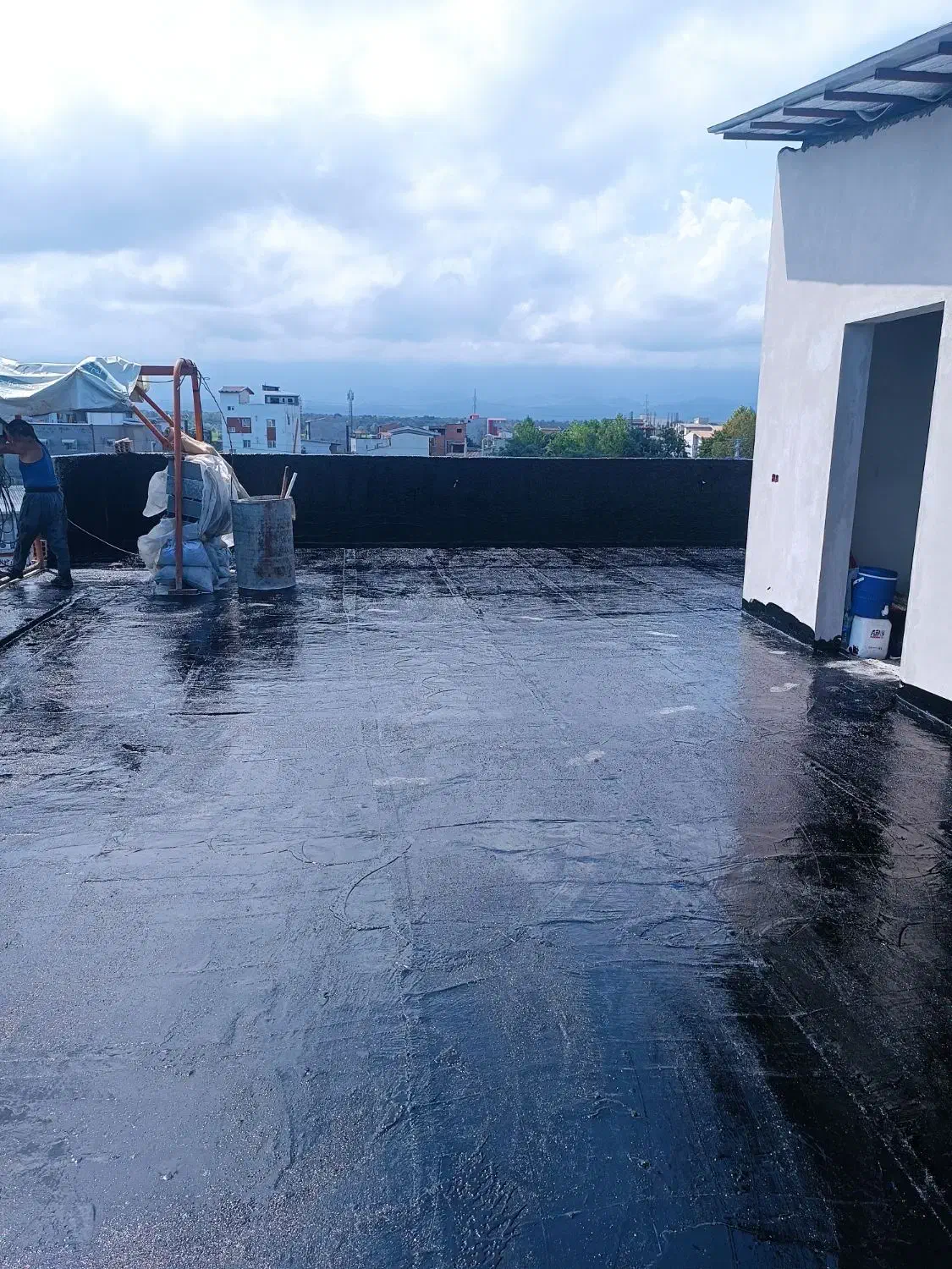 انجام ایزوگام قیرگونی آسفالت حتی یکمتر|خدمات پیشه و مهارت|چمستان, |دیوار