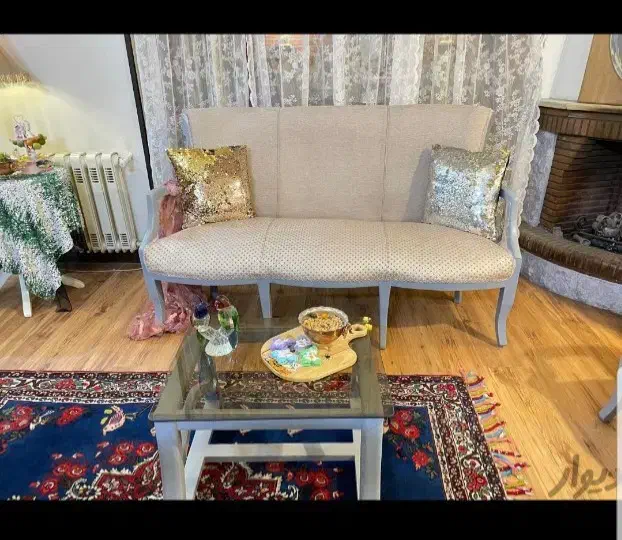 مبل نیمه سلطنتی یا استیل با میز ناهارخوری|مبلمان خانگی و میز عسلی|بجنورد, |دیوار