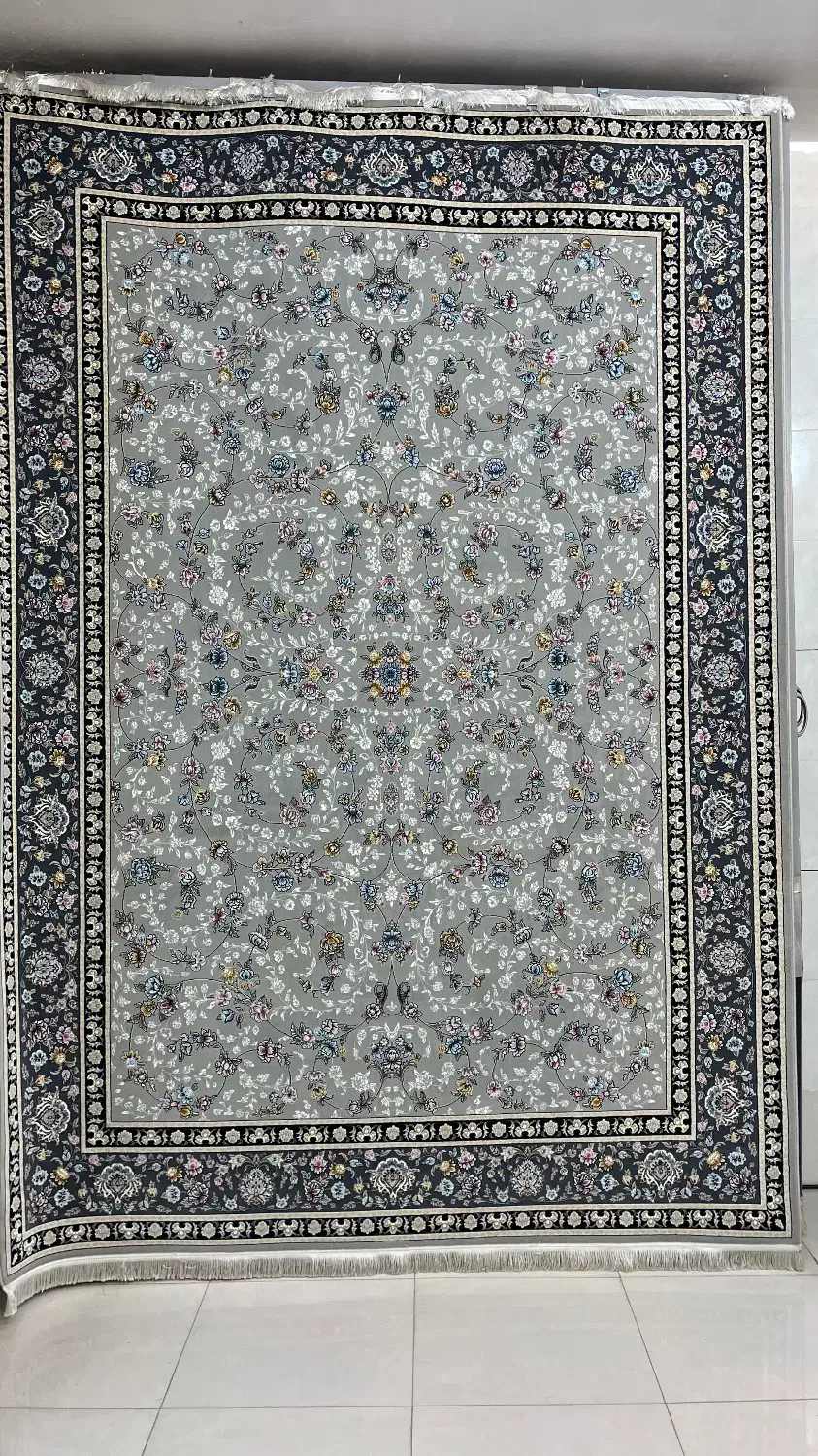 فرش 700شانه تراکم 2550 بوستان دلفینی|فرش|شاهین‌شهر, گرگاب|دیوار