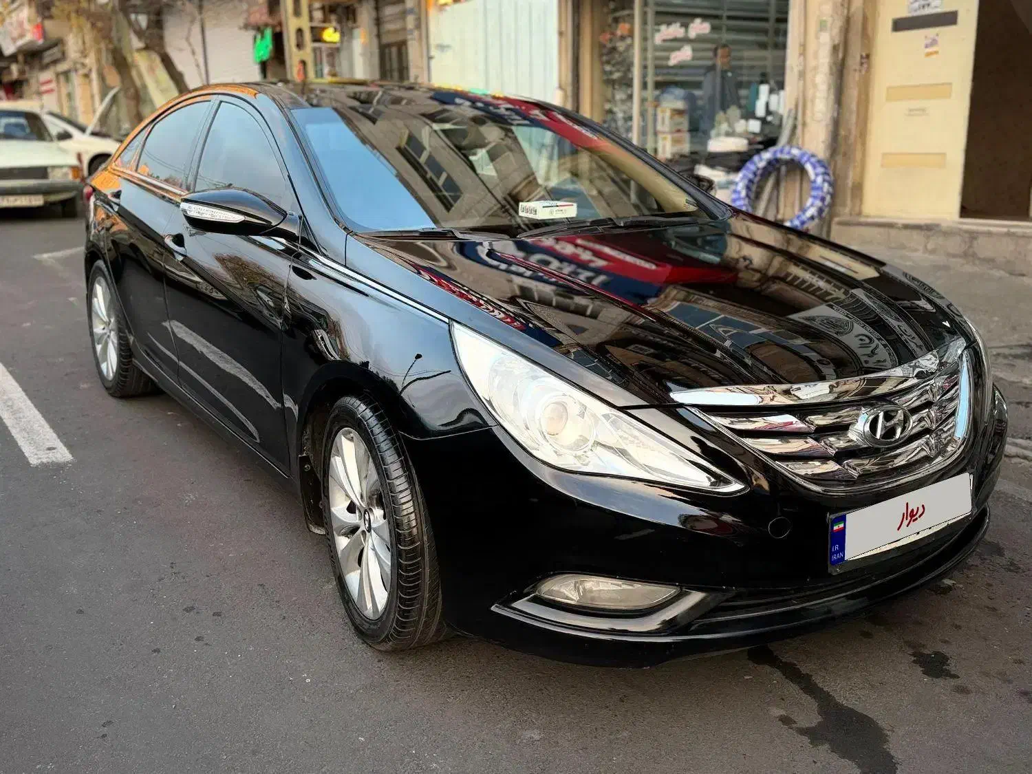 سوناتا yf 2013 بیرنگ نقد یا اقساط|خودرو سواری و وانت|تهران, توحید|دیوار