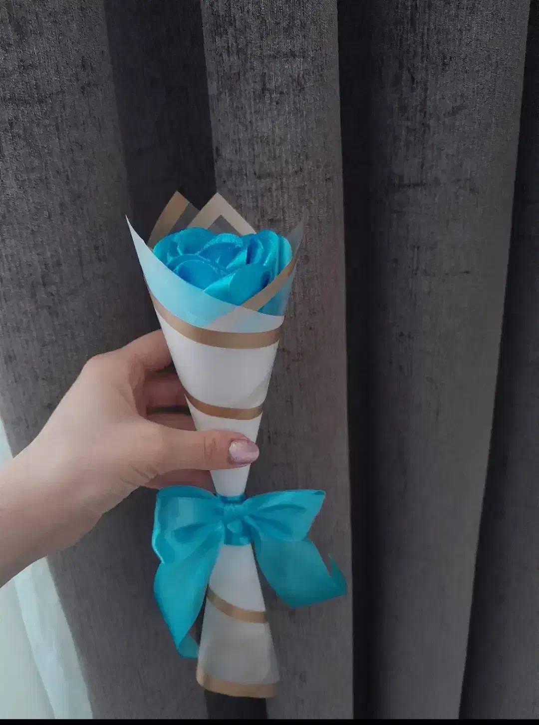 گل روبانی|گل مصنوعی|نورآباد, |دیوار