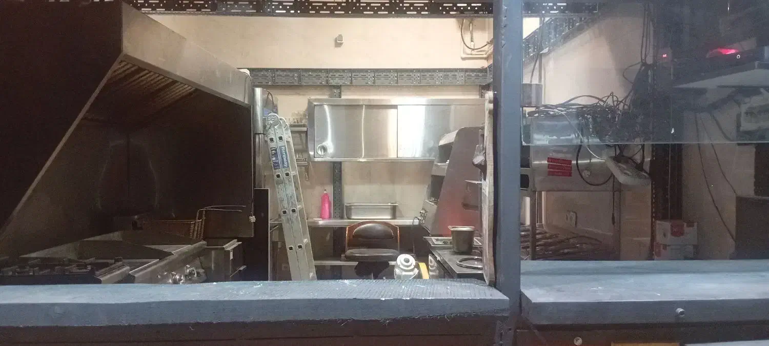 مغازه فست فود ۱۸ متر (ستارخان. اول پاتریس)|اجارهٔ مغازه و غرفه|تهران, شهرآرا|دیوار