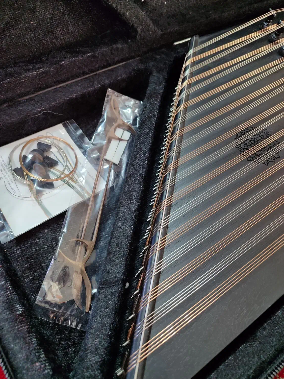 سنتور ،ظرف مینیاتور|سازهای سنتی|فولادشهر, A3|دیوار