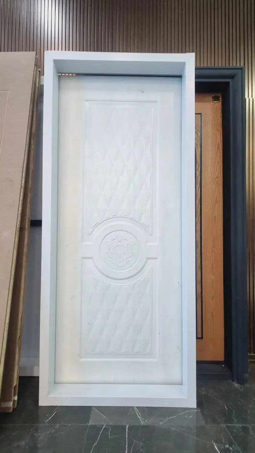 دایان درب ، چهار چوب اتاقی رنگ شده|مصالح و تجهیزات ساختمان|کرج, کوی کارمندان شمالی|دیوار