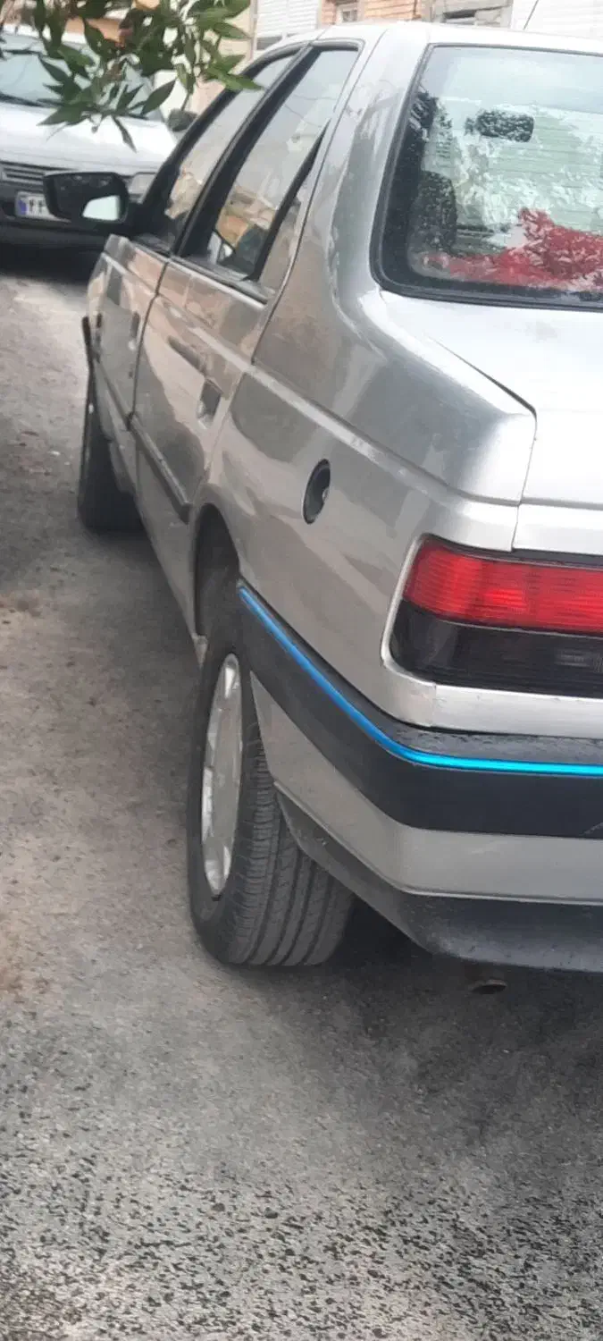 پژو ۴۰۵فابریکج نقره ای دوگانه .کارخونه.فابریک|خودرو سواری و وانت|شیراز, احمدآباد|دیوار