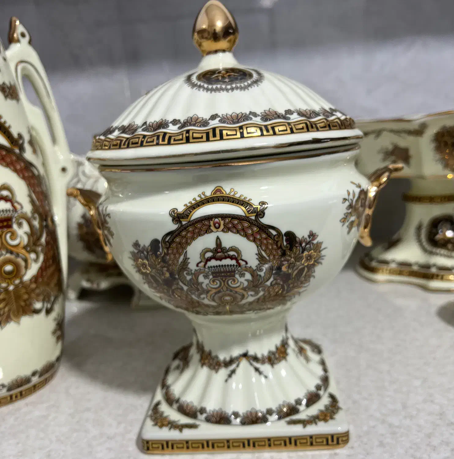 سرویس پذیرایی لوکس برند ze zhou|ظروف سرو و پذیرایی|نکا, |دیوار